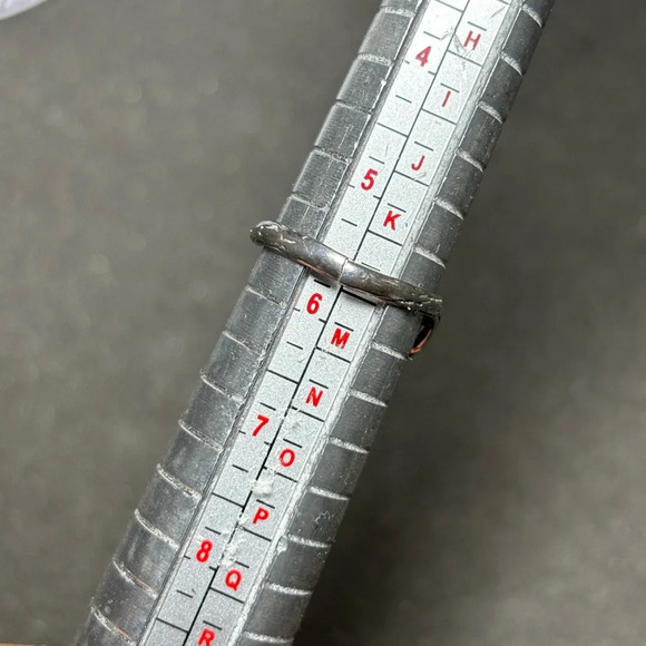 Sterling Silver 925 womens Ring Size 5.75 With Glass Purple Colored Bead Damaged - Picture 11 of 11